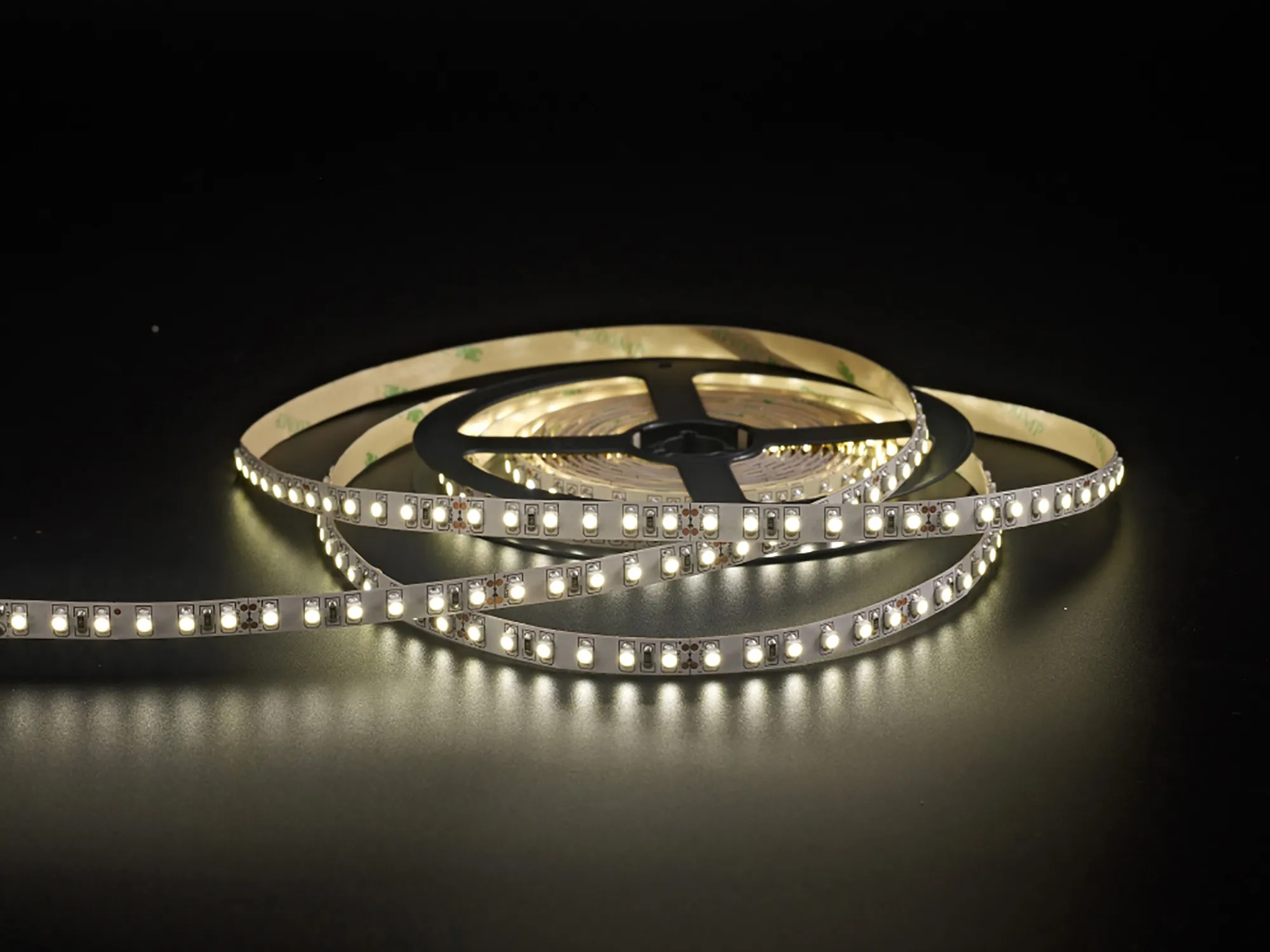 Axios Pro 24V IP20 9.6W/m 3528 120LED/m Strip Lighting Dlux IP20 Strip